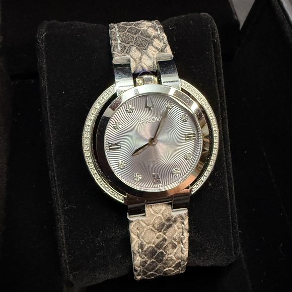 Bulova Rubaiyat Watch Leather Stainless Diamonds Clasp Sapphire Box Bulova Rubaiyat Spring Four Seasons Women main image 3